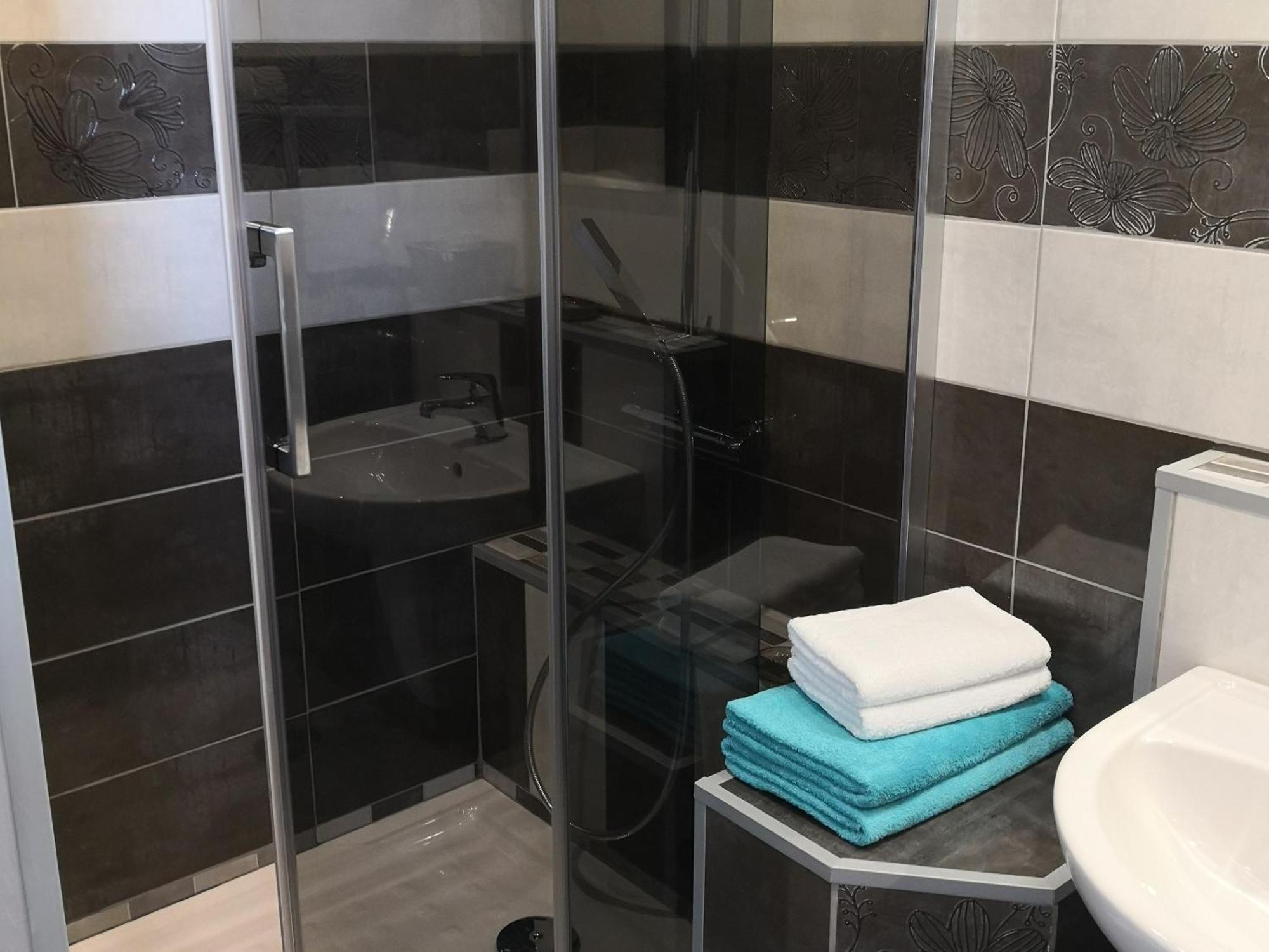 Hotel Le Dauphin Bleu Saintes-Maries-de-la-Mer Pokoj fotografie